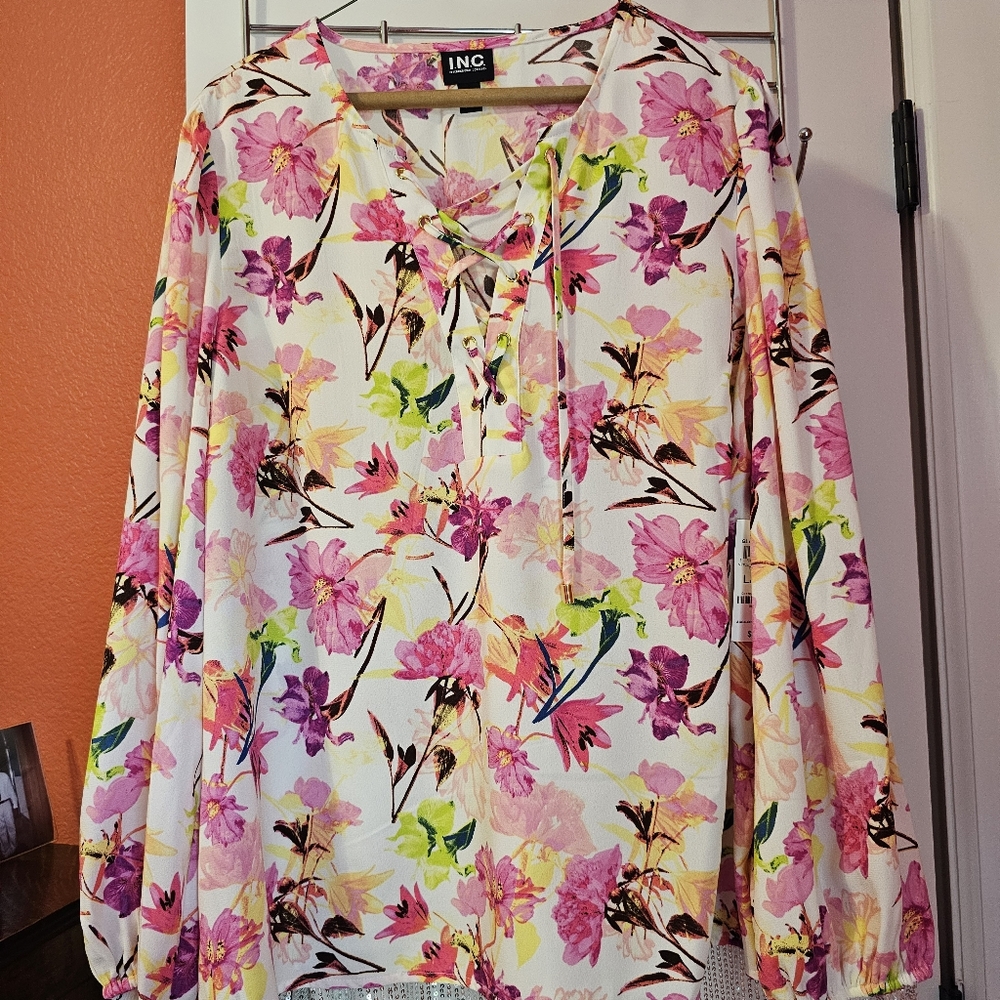 INC International Concepts White and Cream Long Sleeve Blouse